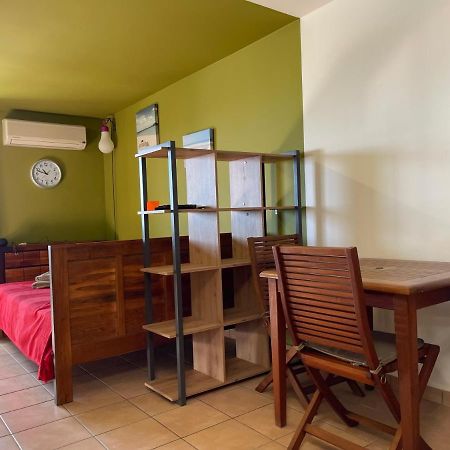 Immense Studio 51 Jusqu'A 4 Personnes Avec Vue Mer Σαιν-Ντενί Εξωτερικό φωτογραφία